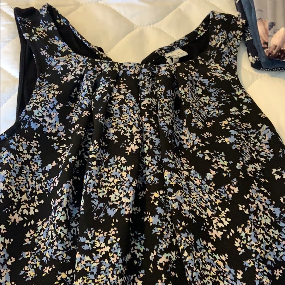 Floral tank